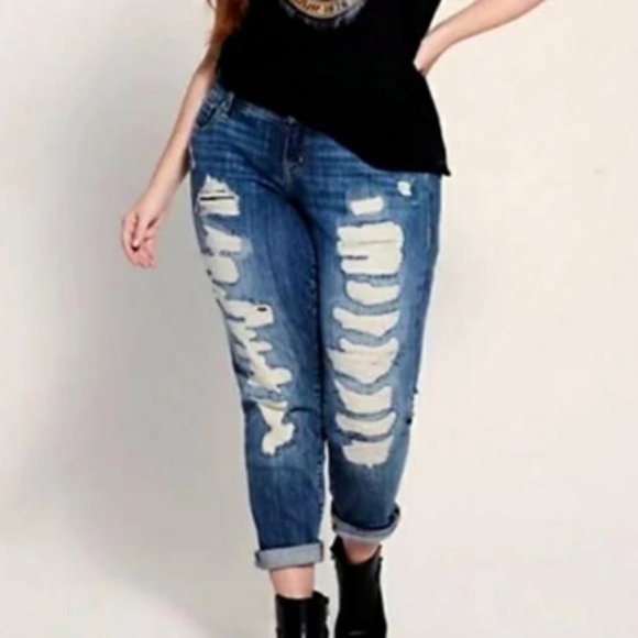 torrid Denim - Torrid Plus Size Vintage Stretch Distressed Dark Wash Boyfriend Jeans (24)